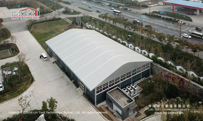 خيمة ملاعب التنس